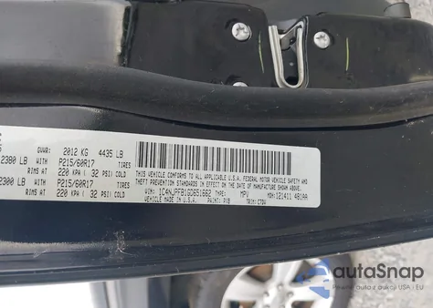 2016 Jeep Patriot Latitude z USA, uszkodzony, nr VIN 1C4NJPFB1GD651662